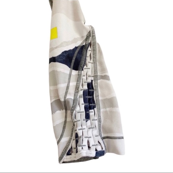 Lululemon Soulcycle Multicolor True Self Bleacher Stripe Crop Leggings, Size 0* - Picture 7 of 12